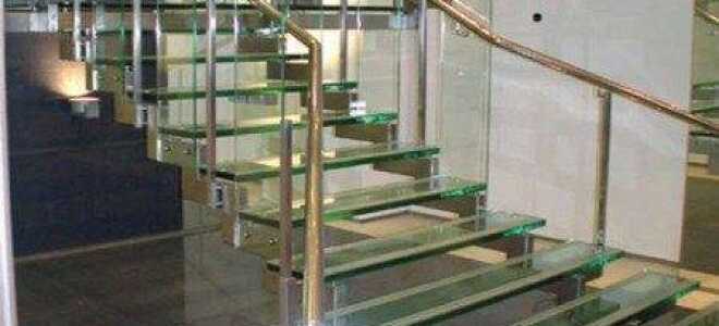 Стеклянные лестницы: маршевые, больцовые, консольные и винтовые конструкции