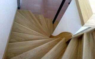 Поворотная лестница: проектирование, выбор материала и подсветки