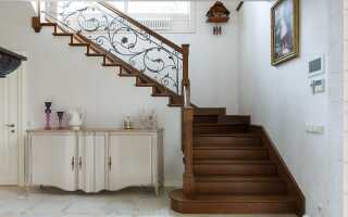 Лестницы из массива дерева: преимущества цельной древесины