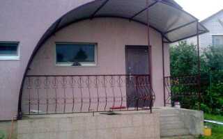 Крыльцо из поликарбоната: как сконструировать входную группу в современном стиле