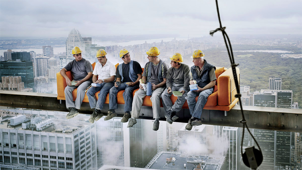 Forced to wrong size: 573x322, natural is 1200x674! Строительные работы на высоте