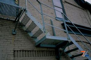 Ступеньки этой конструкции сварены из армированных прутьев