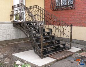 Затейливая красота металлического марша